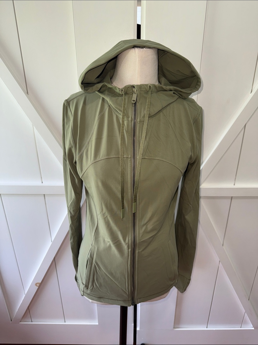 Lululemon Women's Olive Green Hooded Utility Jacket - Slim Fit